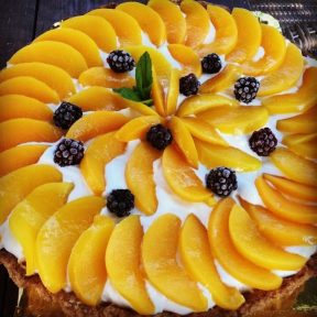 tort-cu-crema-de-vanilie